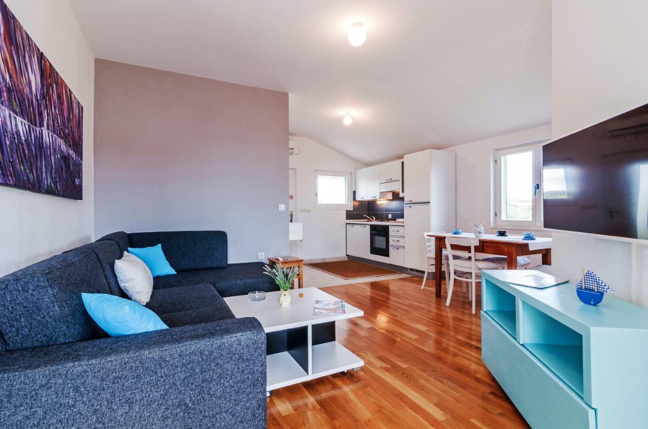 Apartmani Labud Sukošan المظهر الخارجي الصورة