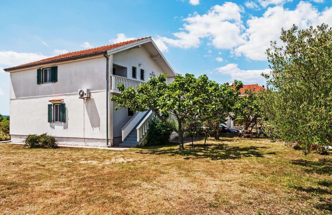 Apartmani Labud Sukošan المظهر الخارجي الصورة