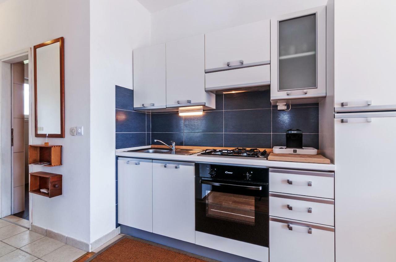 Apartmani Labud Sukošan المظهر الخارجي الصورة