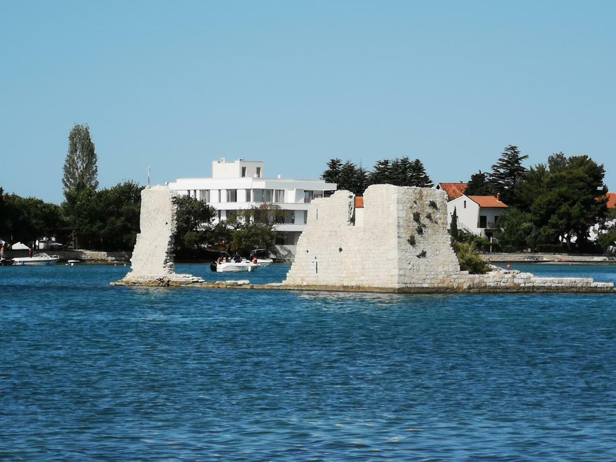 Apartmani Labud Sukošan المظهر الخارجي الصورة