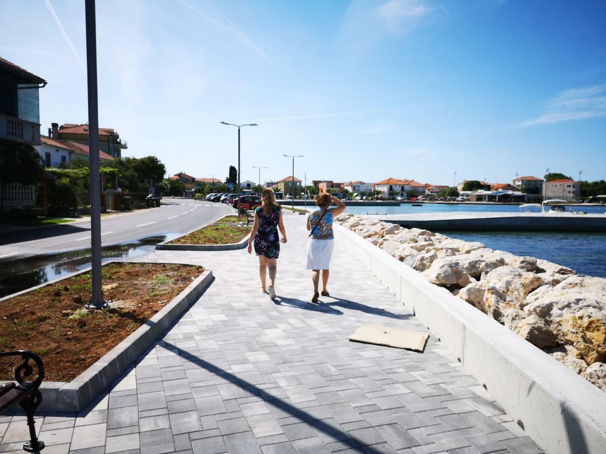 Apartmani Labud Sukošan المظهر الخارجي الصورة